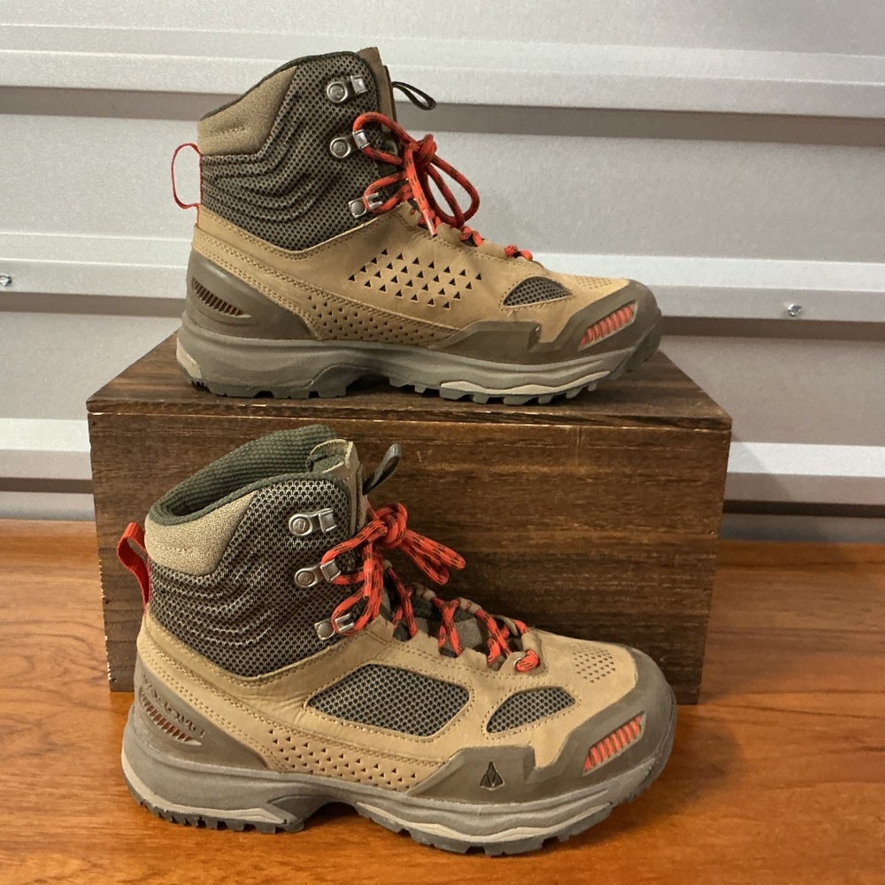 Vasque Women Breeze Brown Hiking Boot 7045 Wide Size 9